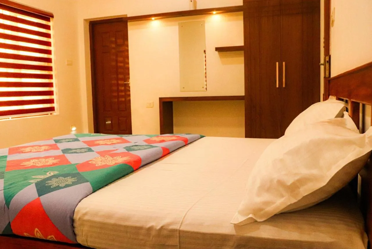 Villas - Chakkanthara Group Athirappilly Indie